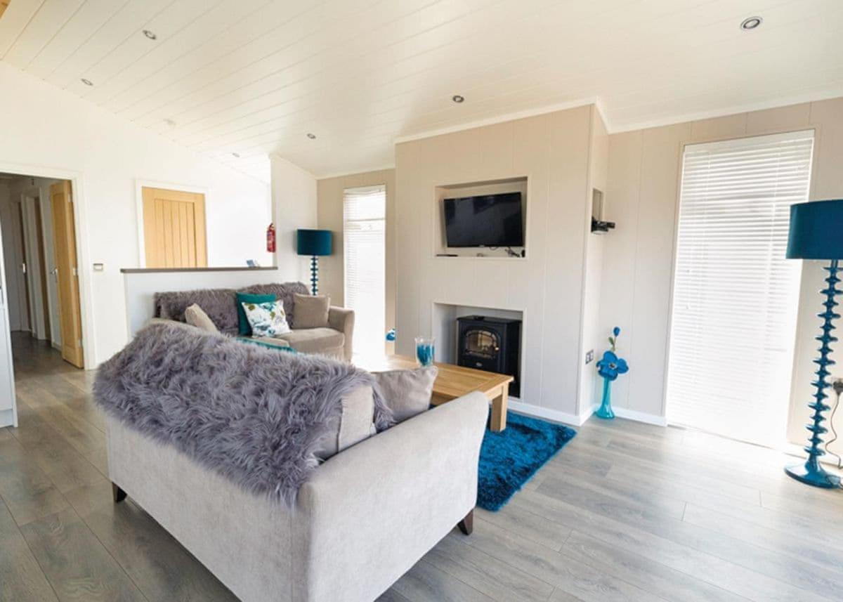 Fishguard Bay Resort Llanllawer Exterior foto